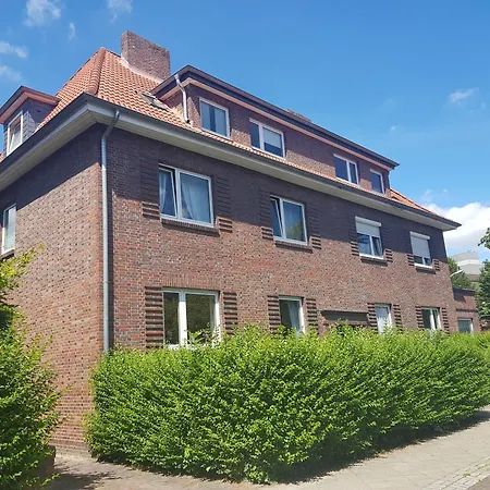 064 Lindenstraße Apartment *